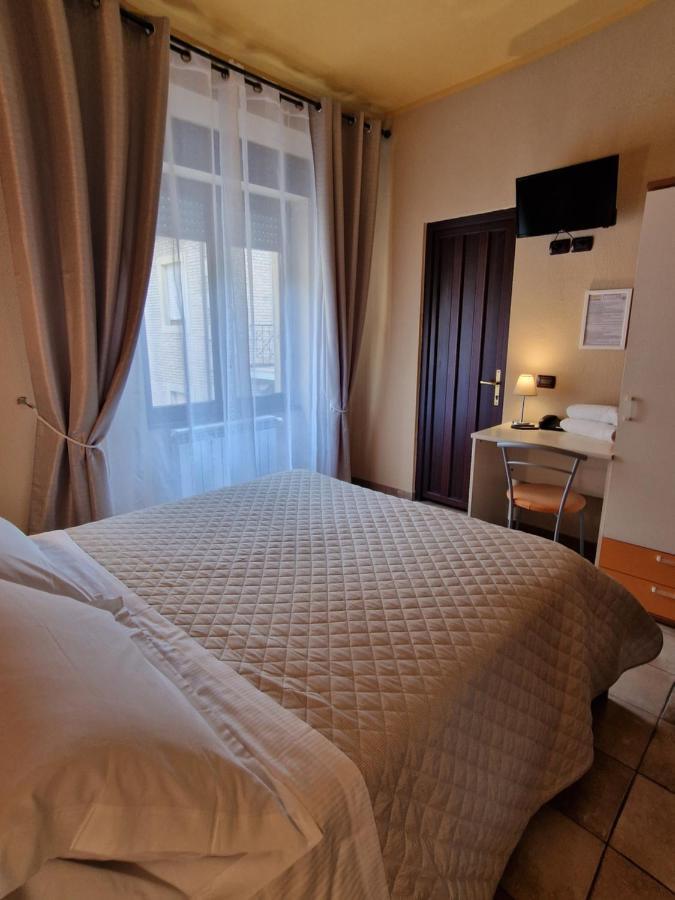 Hotel La Rocca ซานมารีโน ภายนอก รูปภาพ