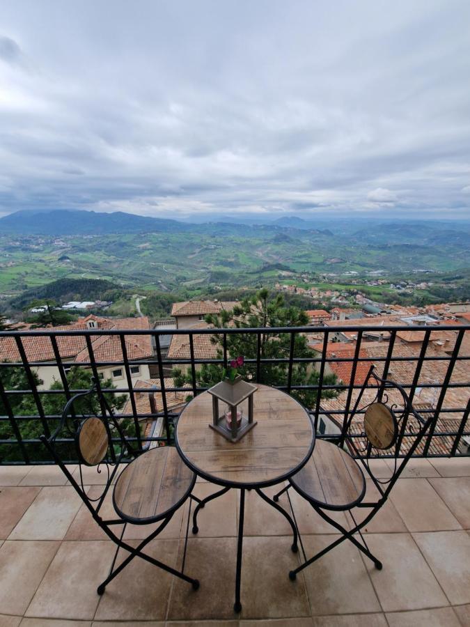 Hotel La Rocca ซานมารีโน ภายนอก รูปภาพ