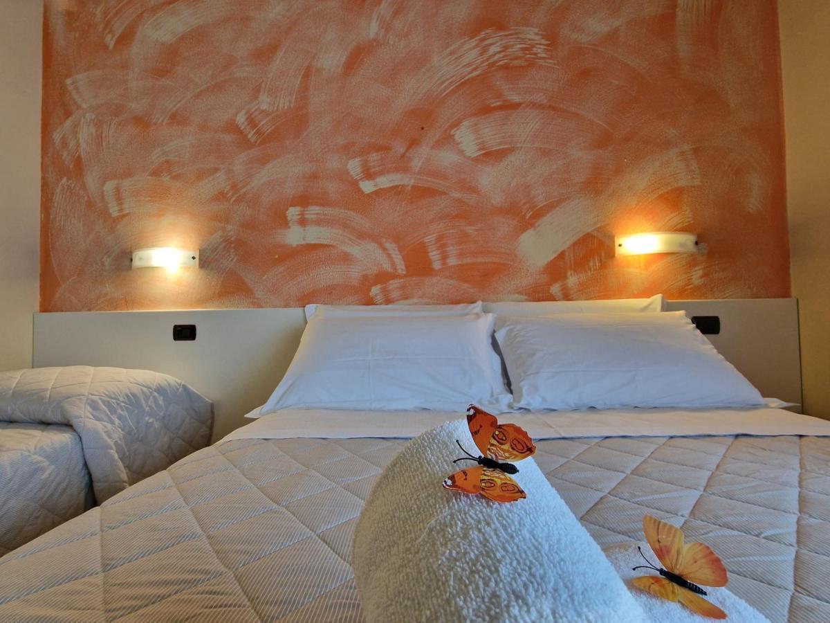 Hotel La Rocca ซานมารีโน ภายนอก รูปภาพ