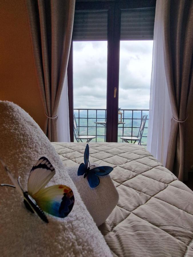 Hotel La Rocca ซานมารีโน ภายนอก รูปภาพ